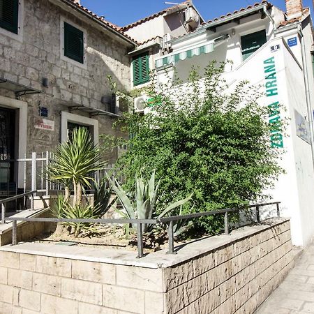 Apartments Kuca Mala Split Eksteriør bilde