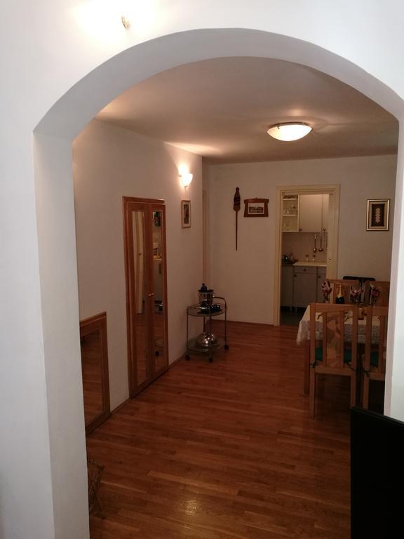 Apartments Kuca Mala Split Eksteriør bilde