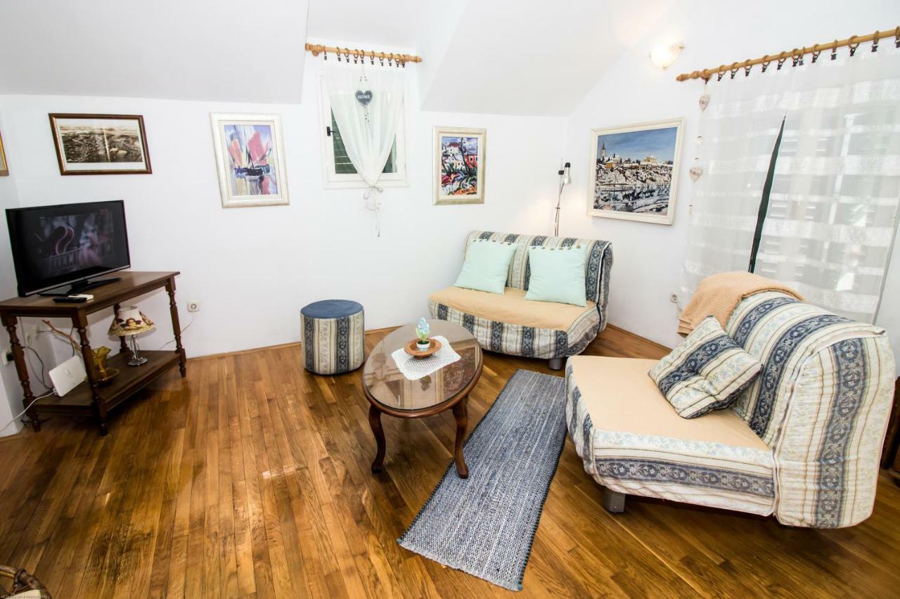 Apartments Kuca Mala Split Eksteriør bilde